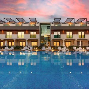 Veranda Beach Suites